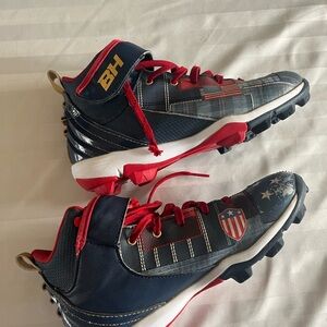 Under Armour Bryce Harper American Flag/Eagle Red White Blue Sz 3Y cleats